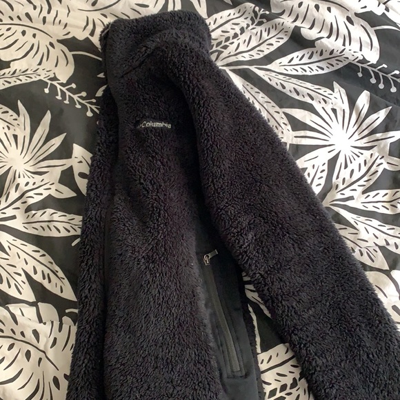 Columbia teddy bear sweater - Picture 2 of 3